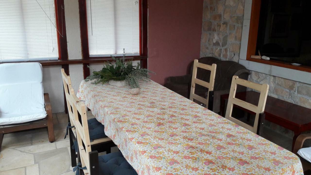Apartments Picasso Комижа Екстер'єр фото